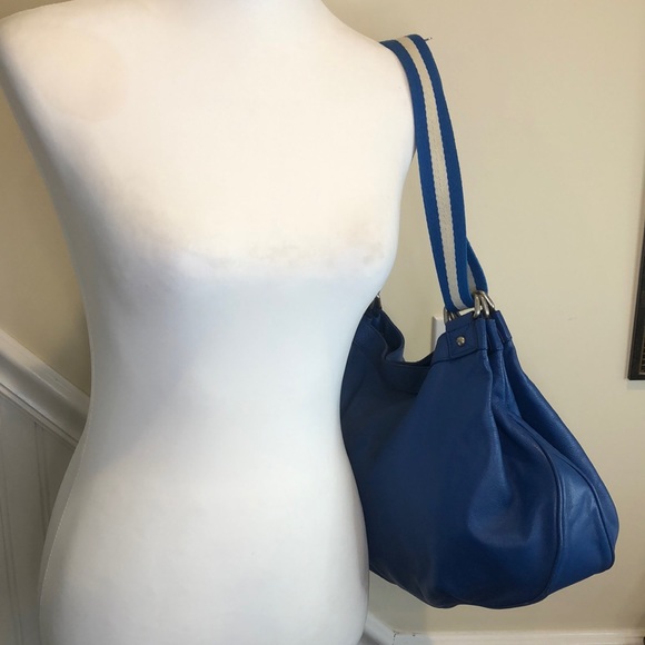 MARC JACOBS Blue Striped Crossbody Strap Pinstriped Interior Blue Leather Bag - Picture 4 of 17